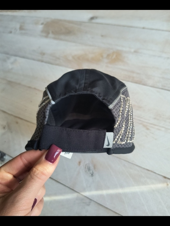 NWOT Nike Women\'s 5 Panel AW84 Dri Fit Black Hat Cap With Swarovski Crystals main image 4